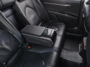 Седан Toyota Camry 2018 года, 2479000 рублей, Сургут