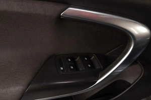 Лифтбек Opel Insignia 2013 года, 769000 рублей, Челябинск