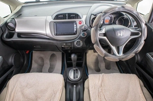 Хетчбэк Honda Fit 2012 года, 899000 рублей, Барнаул