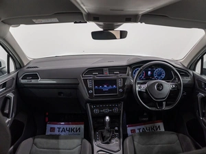 Внедорожник Volkswagen Tiguan 2016 года, 1950000 рублей, Красноярск