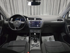 Внедорожник Volkswagen Tiguan 2017 года, 2199000 рублей, Красноярск
