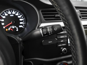 Седан Kia Rio 2019 года, 1699000 рублей, Ставрополь