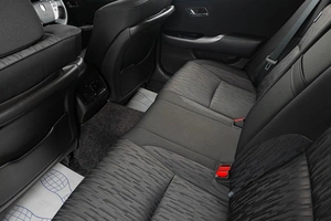 Седан Toyota Crown 2010 года, 1869000 рублей, Тюмень