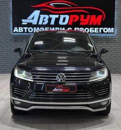Внедорожник Volkswagen Touareg 2016 года, 2697000 рублей, Красноярск
