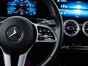 Внедорожник Mercedes-benz GLB-класс 2020 года, 2989999 рублей, Москва