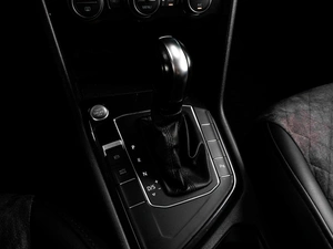 Внедорожник Volkswagen Tiguan 2020 года, 2339000 рублей, Тюмень