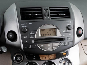 Внедорожник Toyota RAV4 2007 года, 1399000 рублей, Тюмень