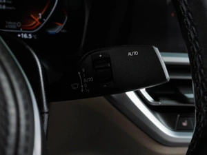 Седан BMW 3 серия 2019 года, 3348000 рублей, Воронеж