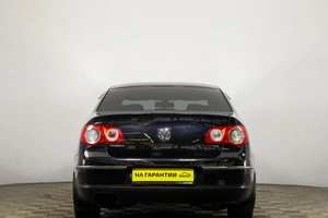 Седан Volkswagen Passat 2010 года, 869000 рублей, Пермь