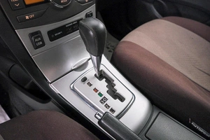 Седан Toyota Corolla 2011 года, 1199000 рублей, Красноярск
