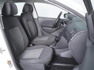 Седан Volkswagen Polo 2011 года, 690000 рублей, Ростов-на-Дону