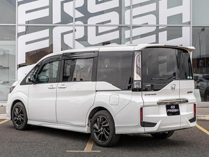 Минивэн Honda Stepwgn Spada 2019 года, 2820000 рублей, Краснодар