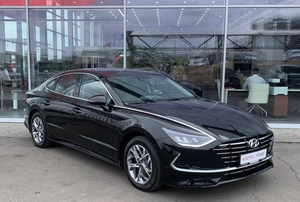 Седан Hyundai Sonata 2020 года, 2390000 рублей, Солонцы