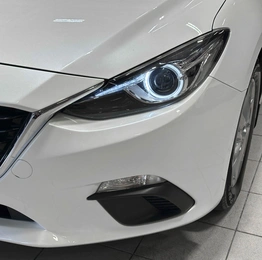 Хетчбэк Mazda Axela 2015 года, 1297000 рублей, Красноярск