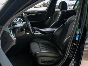 Седан BMW 5 серия 2017 года, 2800000 рублей, Краснодар
