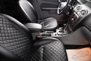 Седан Ford Focus 2008 года, 599000 рублей, Оренбург