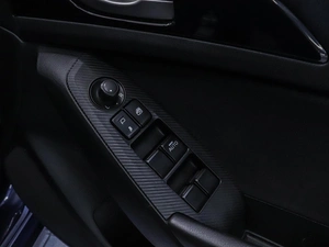 Хетчбэк Mazda Axela 2015 года, 1250000 рублей, Красноярск