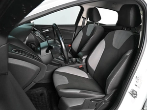 Седан Ford Focus 2013 года, 1079000 рублей, Ростов-на-Дону