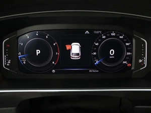 Внедорожник Volkswagen Tiguan 2019 года, 2880000 рублей, Омск