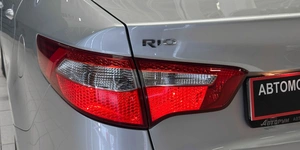 Седан Kia Rio 2011 года, 930000 рублей, Красноярск