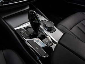 Седан BMW 5 серия 2017 года, 3245000 рублей, Краснодар