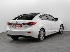 Седан Mazda Axela 2018 года, 1300000 рублей, Красноярск