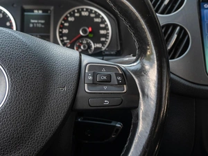 Внедорожник Volkswagen Tiguan 2011 года, 1395000 рублей, Краснодар