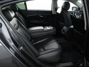 Седан Kia Quoris 2018 года, 2099050 рублей, Москва