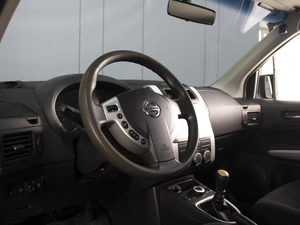 Внедорожник Nissan X-Trail 2012 года, 1230000 рублей, Омск