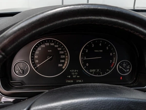 Седан BMW 5 серия 2012 года, 1648000 рублей, Краснодар