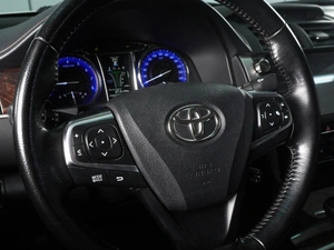 Седан Toyota Camry 2017 года, 2499000 рублей, Минеральные Воды