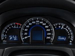 Седан Toyota Camry 2013 года, 1289000 рублей, Тюмень