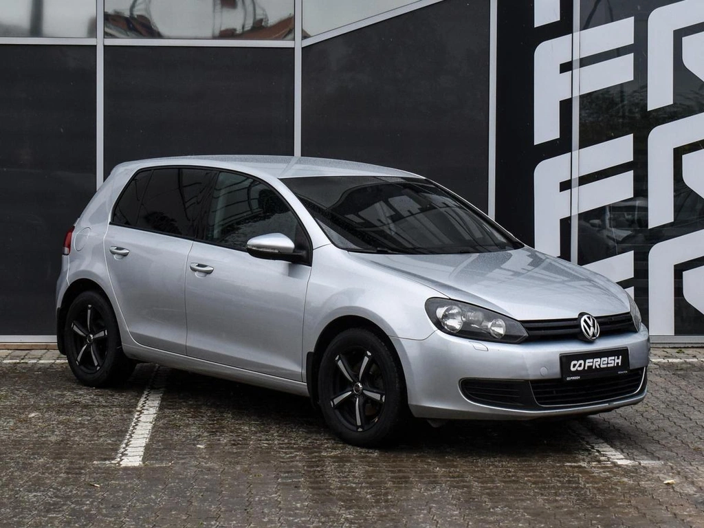 Хетчбэк Volkswagen Golf 2011 года, 1150000 рублей, Краснодар