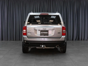 Внедорожник Jeep Liberty 2015 года, 1599000 рублей, Тюмень