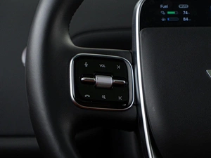 Внедорожник Li Auto L9 2023 года, 5967444 рублей, Москва