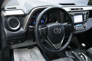 Внедорожник Toyota RAV4 2015 года, 2018000 рублей, Солонцы