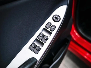 Седан Hyundai Solaris 2015 года, 990000 рублей, Красноярск