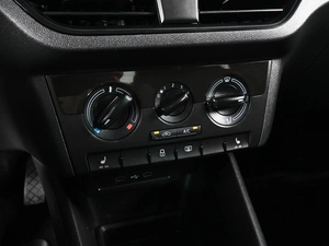 Лифтбек Skoda Rapid 2021 года, 1545000 рублей, Аксай