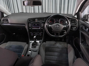 Хетчбэк Volkswagen Golf 2013 года, 1339000 рублей, Тюмень