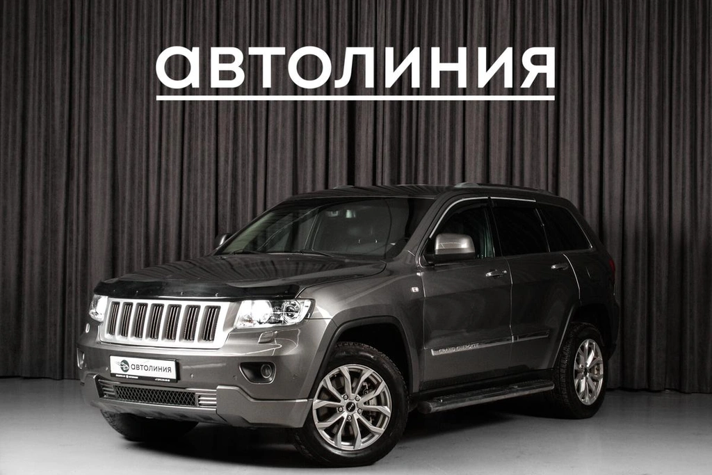 Внедорожник Jeep Grand Cherokee 2011 года, 1785000 рублей, Красноярск