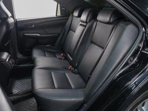 Седан Toyota Camry 2018 года, 2499000 рублей, Сургут