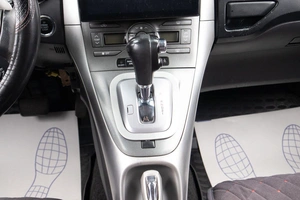 Хетчбэк Toyota Auris 2007 года, 689000 рублей, Оренбург