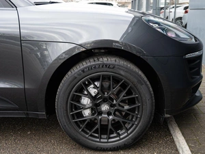 Внедорожник Porsche Macan S 2016 года, 4000000 рублей, Краснодар