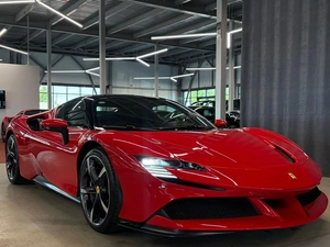 Купе Ferrari SF90 Stradale 2022 года, 33990000 рублей, Павловская Слобода