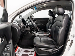 Внедорожник Kia Sportage 2011 года, 1299000 рублей, Красноярск