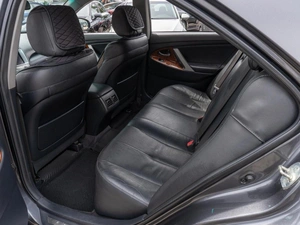Седан Toyota Camry 2010 года, 1399000 рублей, Саратов