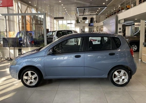 Хэтчбек Chevrolet Aveo 2007 года, 450000 рублей, Орёл