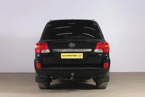 Внедорожник Toyota Land Cruiser 2015 года, 4499000 рублей, Новосибирск