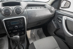 Внедорожник Renault Duster 2013 года, 989000 рублей, Барнаул