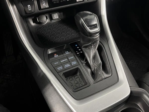 Внедорожник Toyota RAV4 2020 года, 2439900 рублей, Казань